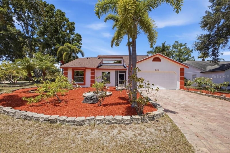 720 50th St, Bradenton, FL 34208