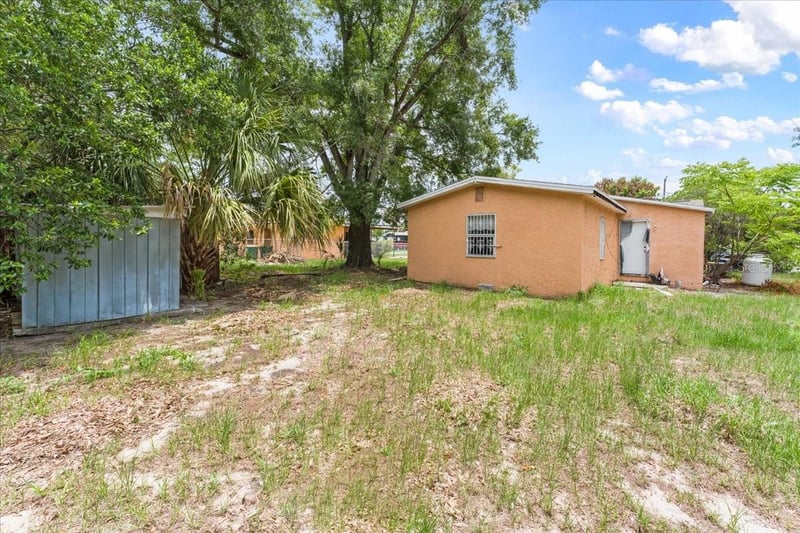 3816 52nd St, Tampa, FL 33619