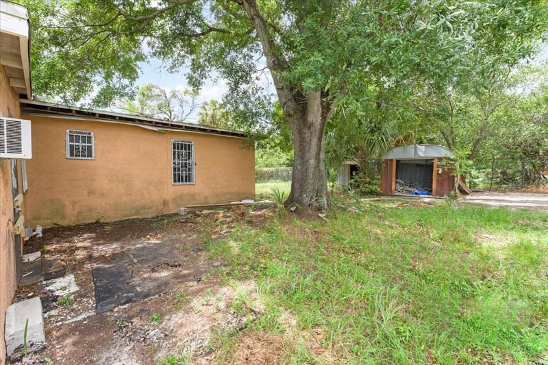 3816 52nd St, Tampa, FL 33619