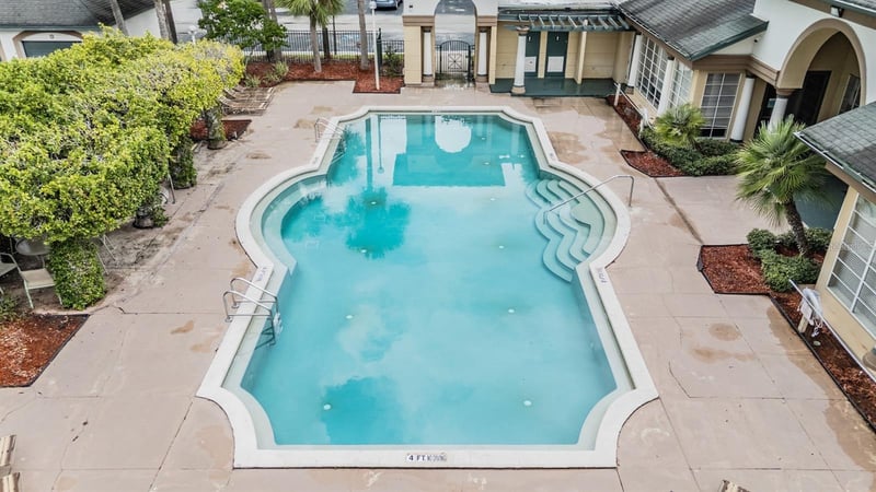 17101 Carrington Park Dr #421, Tampa, FL 33647