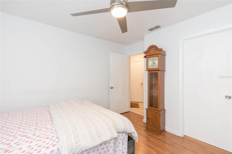 8636 Mallard Reserve Dr #201, Tampa, FL 33614