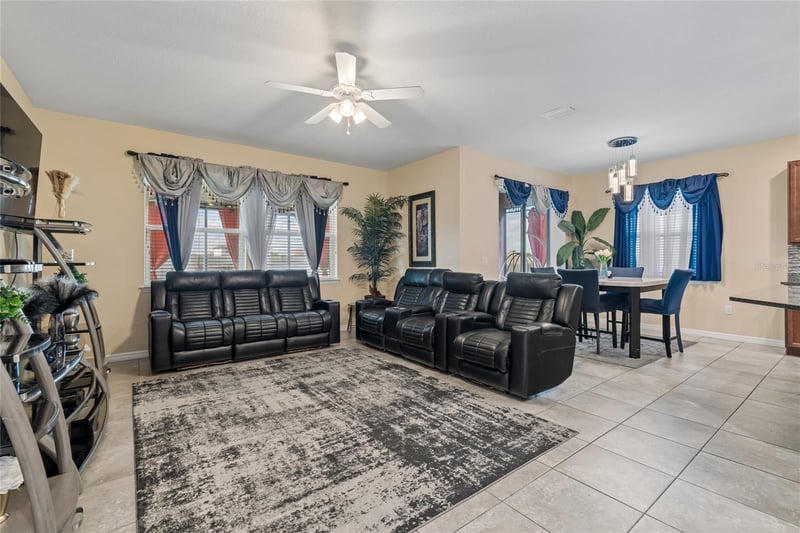 11804 Bluegrass Field Ct, Riverview, FL 33579