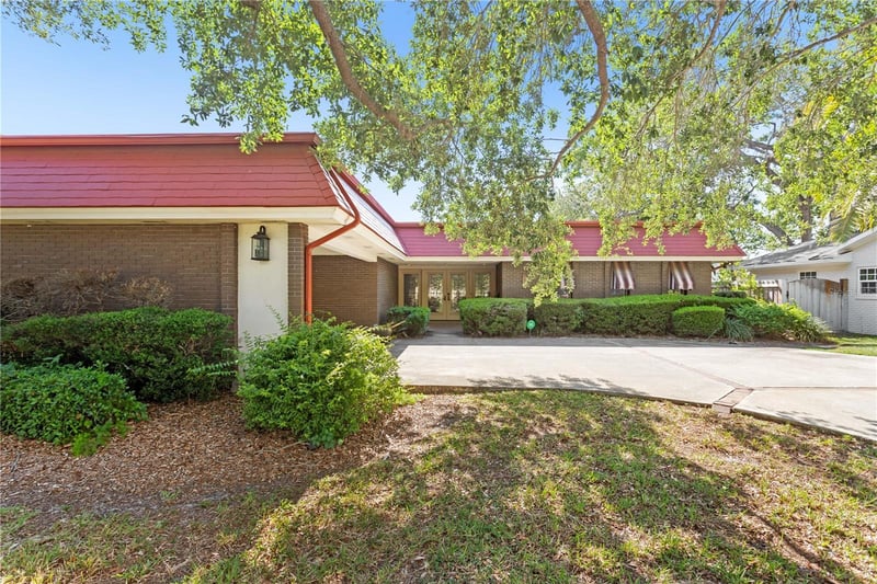 207 Sherrill St, Tampa, FL 33609