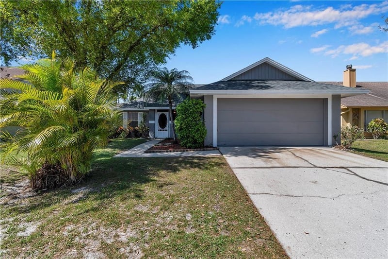 7110 Hollowell Dr, Tampa, FL 33634