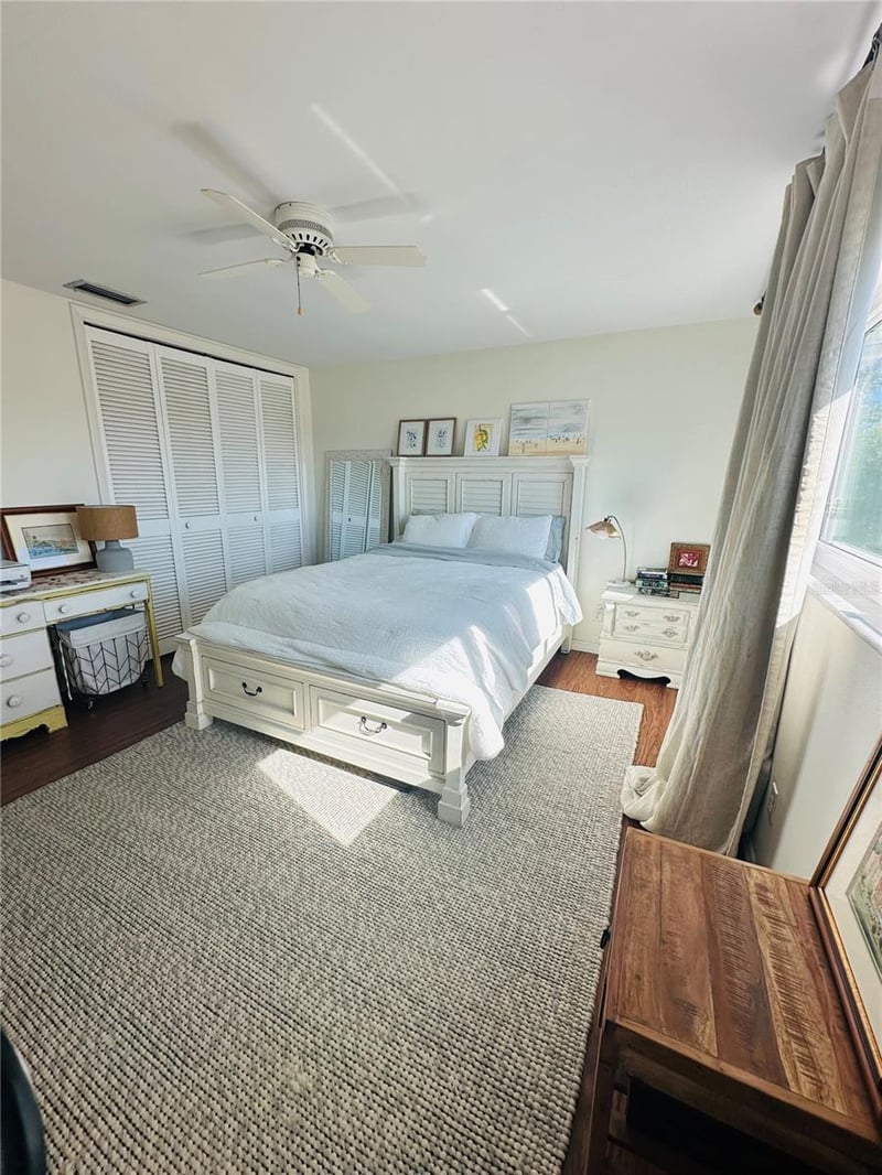 1221 Drew St #D9, Clearwater, FL 33755