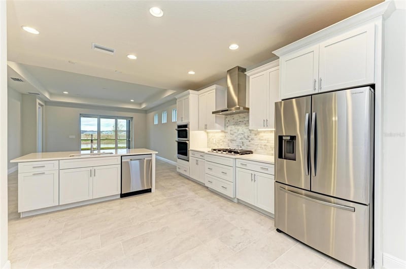 172 Van Gogh Cv, Bradenton, FL 34212