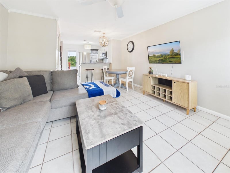 3357 Wyoming Cir #3-5, Tampa, FL 33611