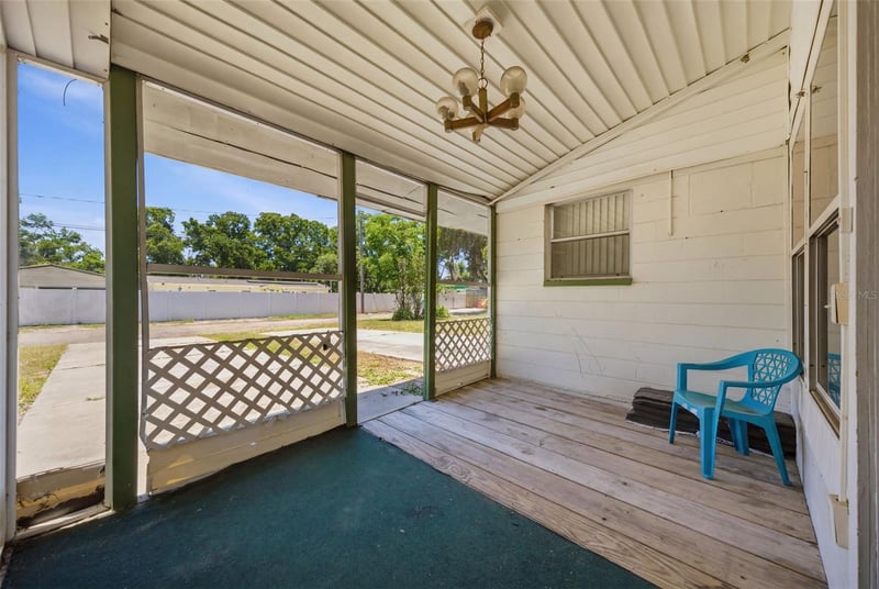 11410 Thomas Rd, Seffner, FL 33584