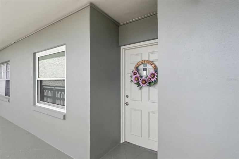 7321 Central Ave #407, St Petersburg, FL 33710