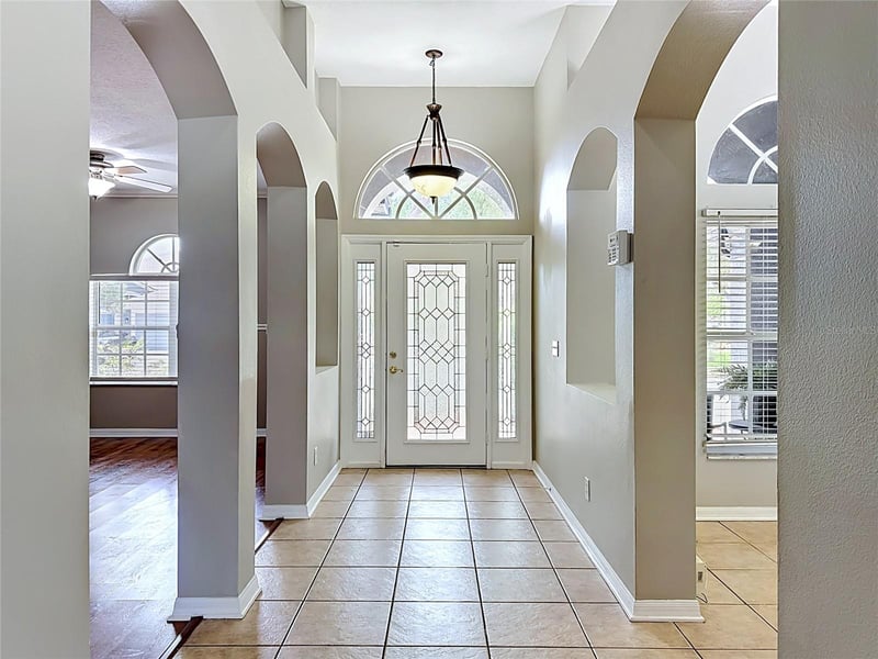 11607 Grove Arcade Dr, Riverview, FL 33569