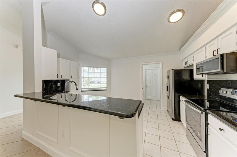 6101 55th Avenue Cir, Bradenton, FL 34203