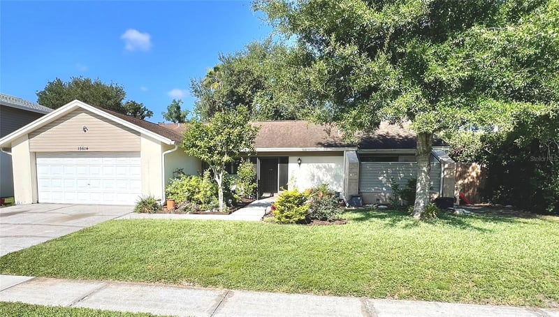 15614 Farnsworth Ln, Tampa, FL 33624
