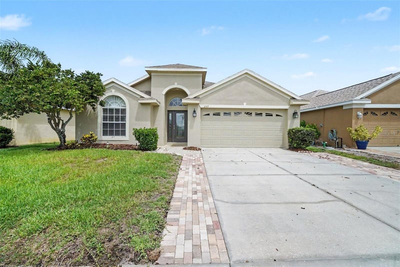 2519 Big Pine Dr, Holiday, FL 34691