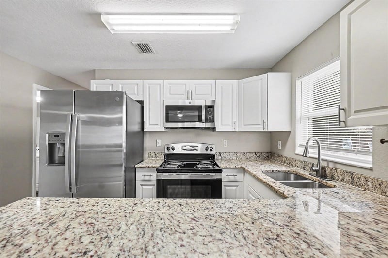 2608 5th Ave, Palmetto, FL 34221