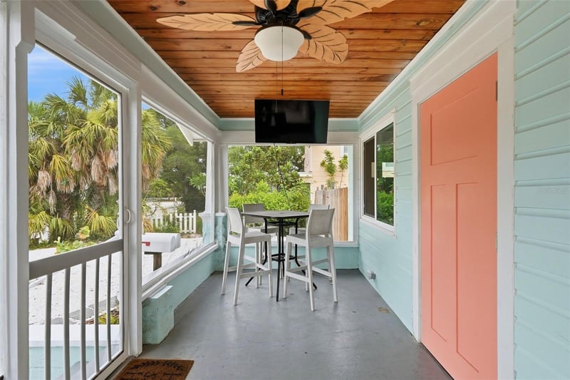 146 16th Ave, St Petersburg, FL 33701