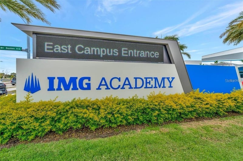 3506 54th Dr #107, Bradenton, FL 34210