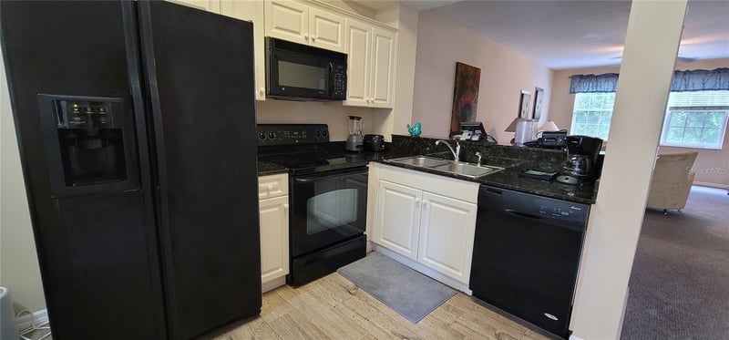 3506 54th Dr #107, Bradenton, FL 34210