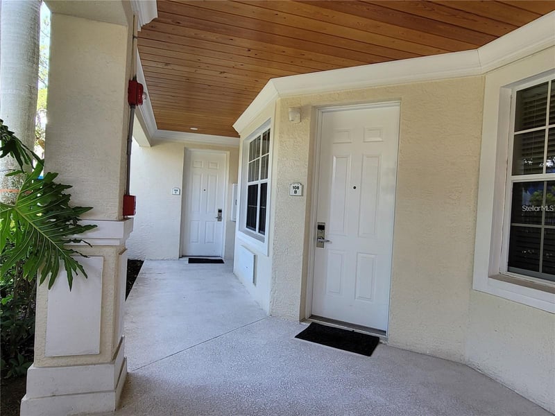3506 54th Dr #107, Bradenton, FL 34210