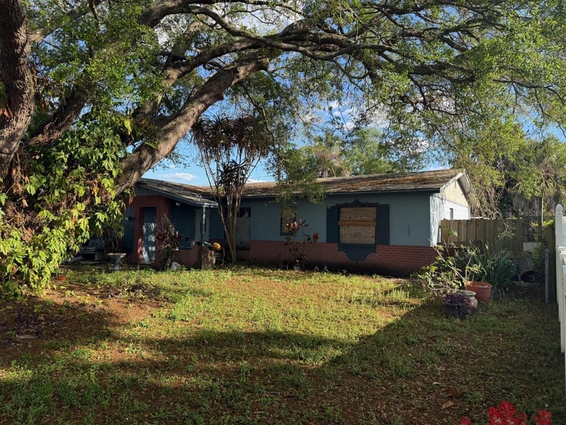 7413 Aripeka Dr, Tampa, FL 33619