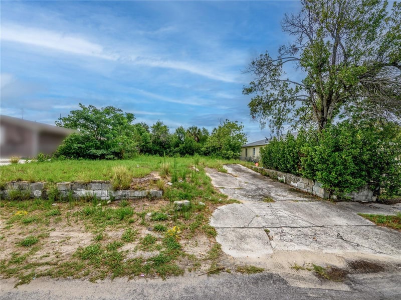 3621 55th St, Tampa, FL 33619