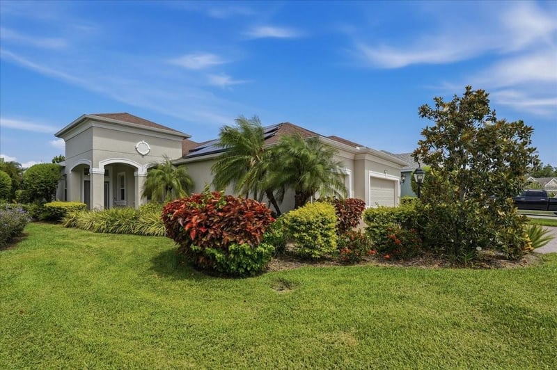 3613 Woodcliff Lake Ter, Sarasota, FL 34243