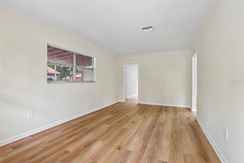 2002 Idlewild Ave, Tampa, FL 33610