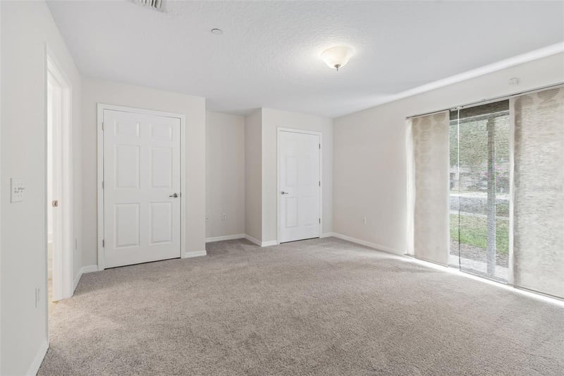 1311 Salem Orchard Ln, Brandon, FL 33511