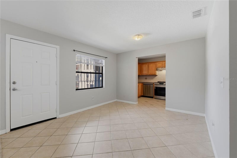 6150 Gulfport Blvd #208, Gulfport, FL 33707