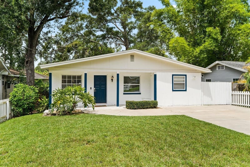6908 Lynn Ave, Tampa, FL 33604