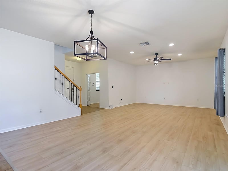 1113 Canyon Oaks Dr, Brandon, FL 33510