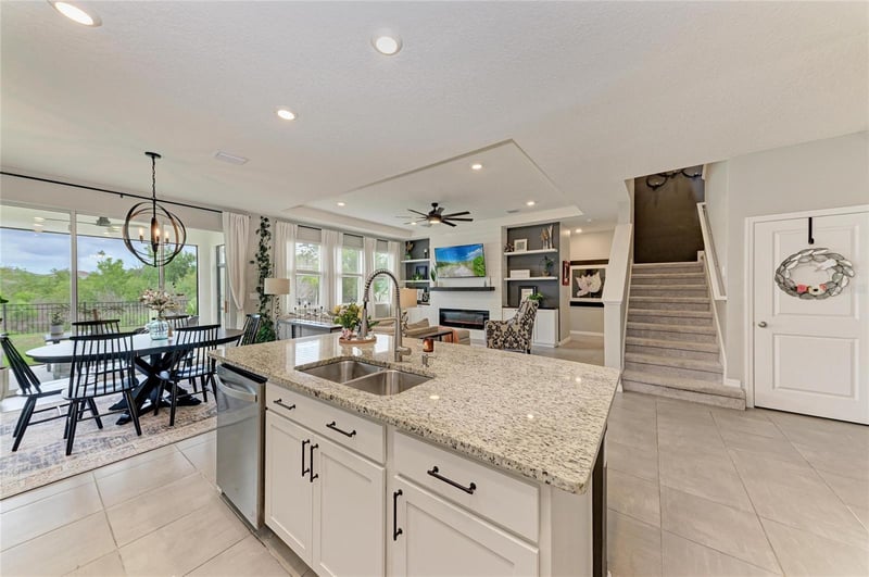 10815 Charlotte Dr, Parrish, FL 34219