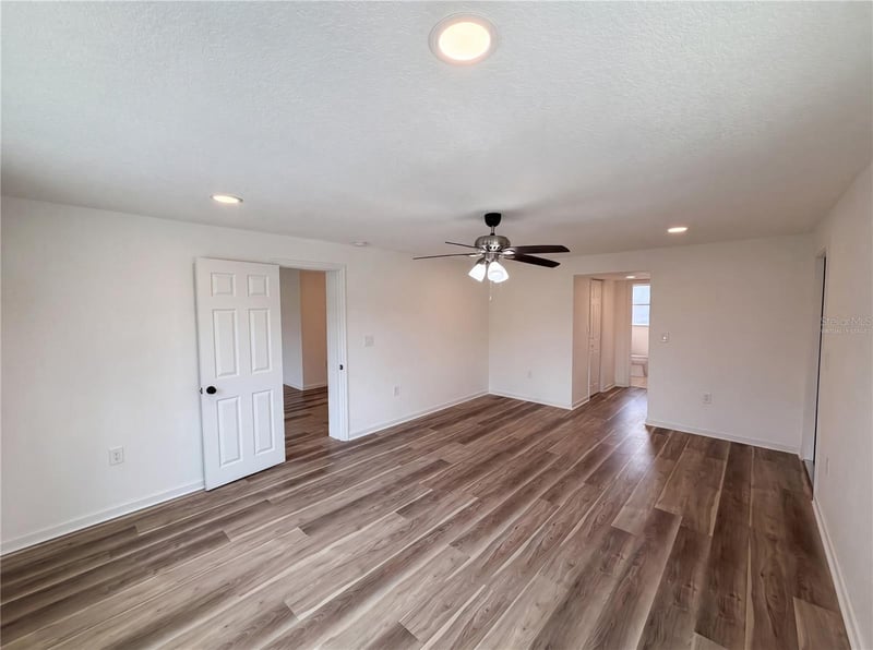 567 Baywood Dr, Dunedin, FL 34698