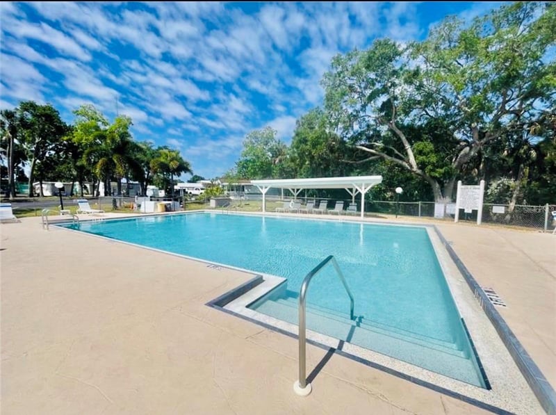 3333 26th Ave #1124, Bradenton, FL 34208
