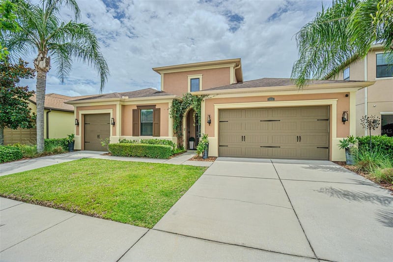 2616 Milford Berry Ln, Tampa, FL 33618