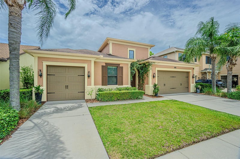 2616 Milford Berry Ln, Tampa, FL 33618
