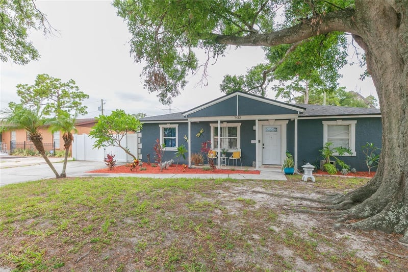 7412 Kingston Dr, Tampa, FL 33619