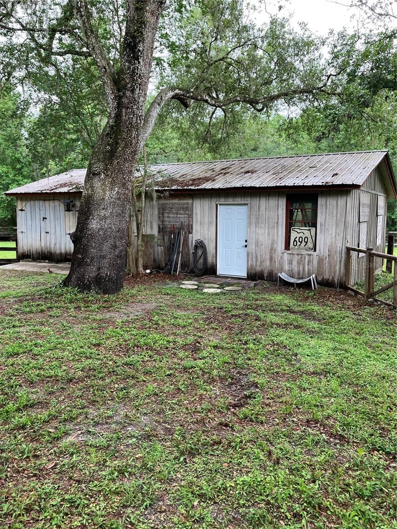 State Road 575, Dade City, FL 33523