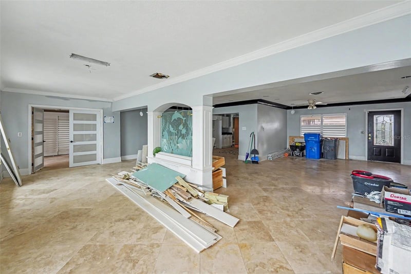17323 Kennedy Dr, North Redington Beach, FL 33708
