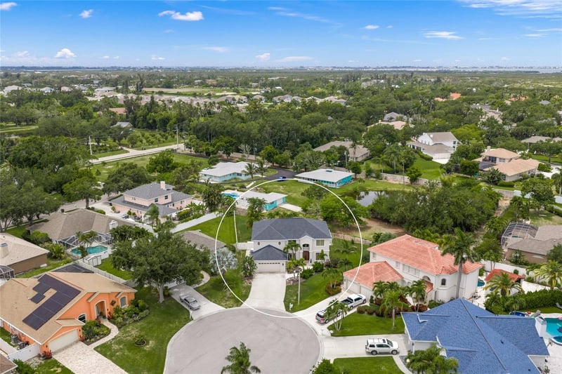 9214 18th Dr, Bradenton, FL 34209