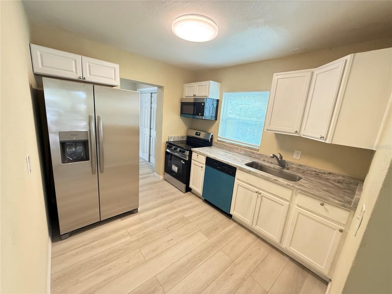 13917 3rd St, Dade City, FL 33525