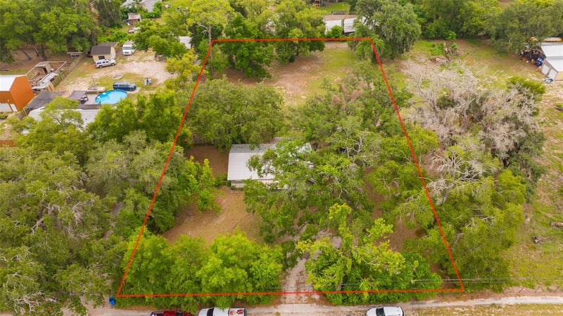 308 Kingsway Rd, Seffner, FL 33584