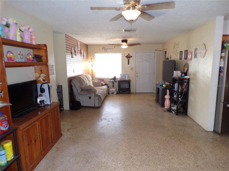 5606 87th Ave, Pinellas Park, FL 33782