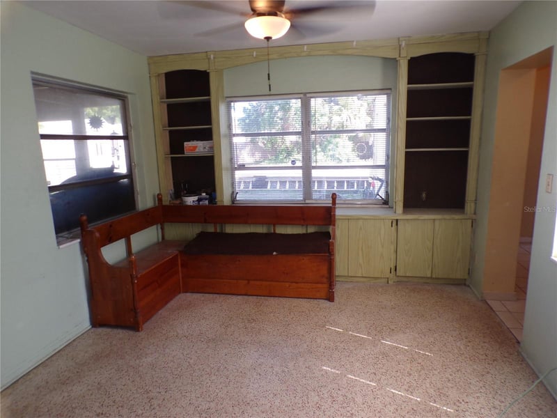 5606 87th Ave, Pinellas Park, FL 33782