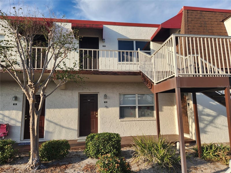 9101 Hillsborough Ave #I209, Tampa, FL 33615