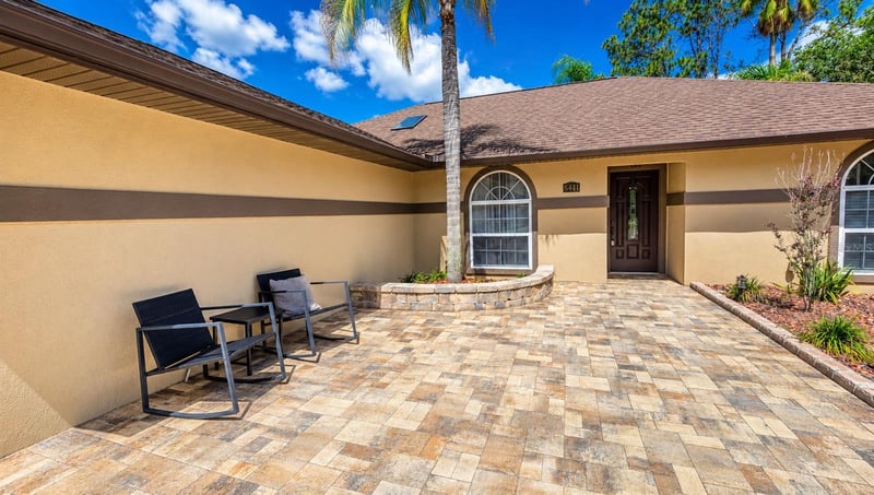 6441 Silver Oaks Dr, Zephyrhills, FL 33542