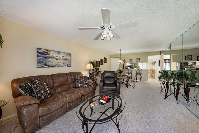 124 Cypress Ct, Oldsmar, FL 34677