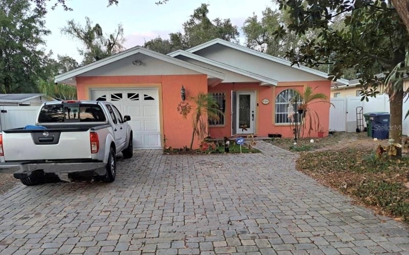 1405 Rambla St, Tampa, FL 33612
