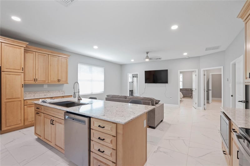 3225 Laurel Ave, Clearwater, FL 33762