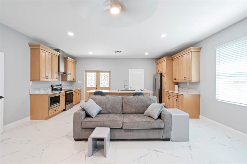 3225 Laurel Ave, Clearwater, FL 33762