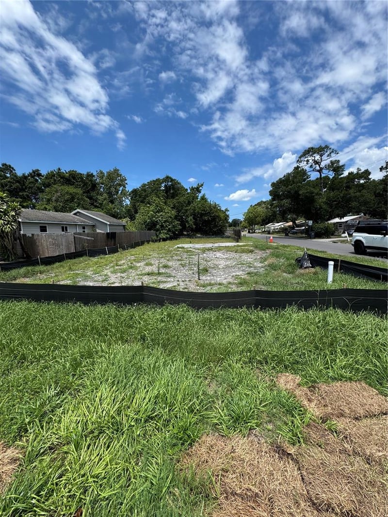 4240 40th St, St Petersburg, FL 33714